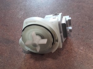 BEKO /Silnik pompy spustowej