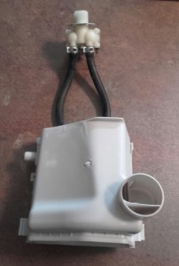LG /Dozownik z elektrozaworem