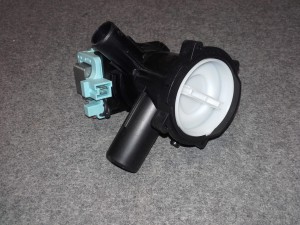 BOSCH /Pompa spustowa