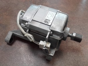 ELECTROLUX /Silnik