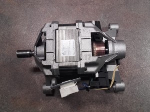 ELECTROLUX /Silnik