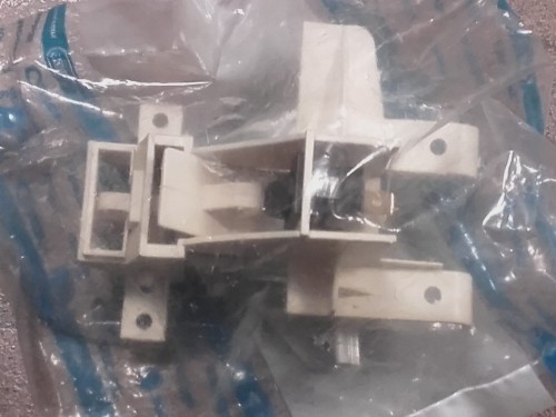 fe8776cc33462568181ae7830456656e